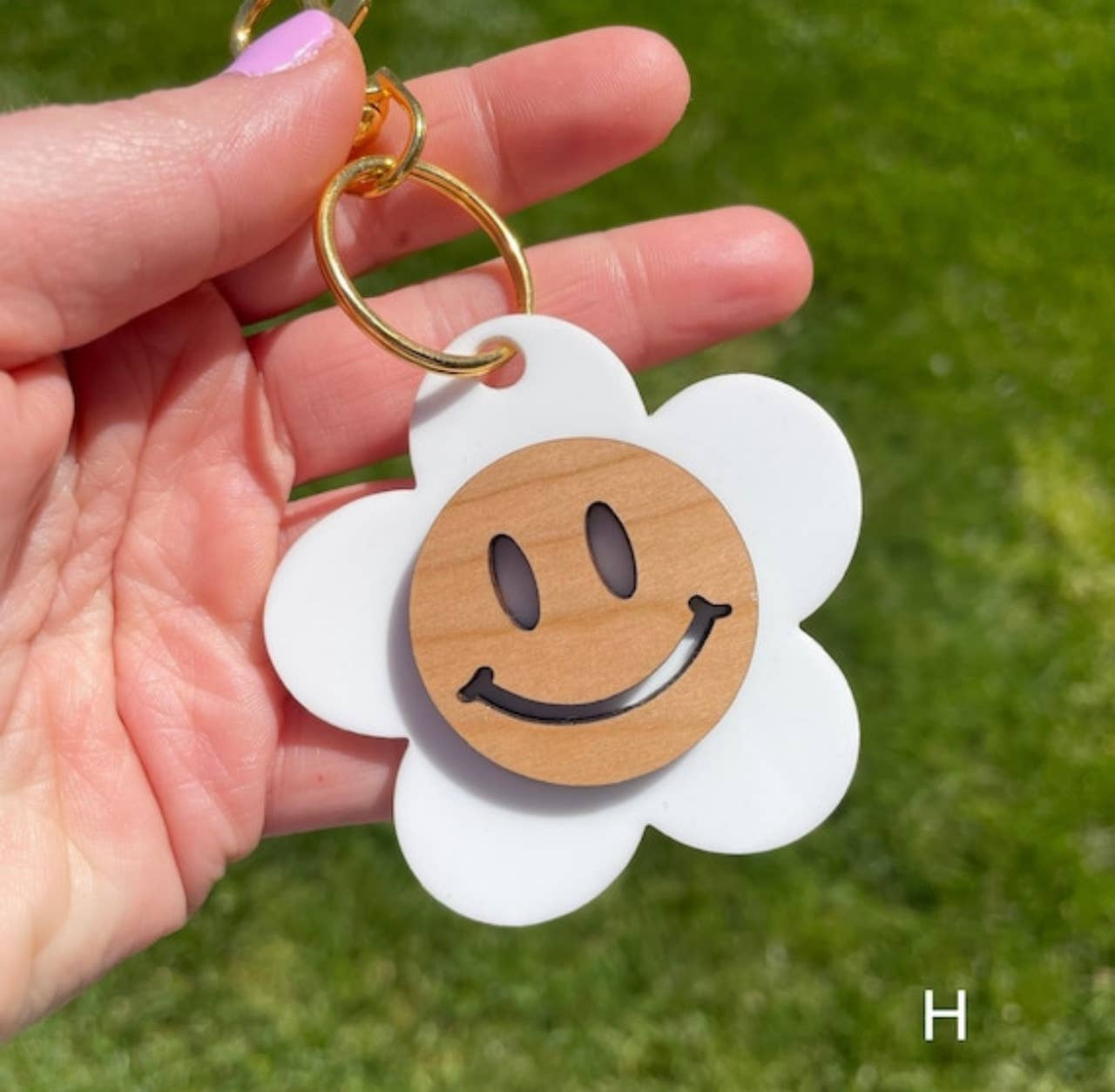 Happy Daisy Keychain